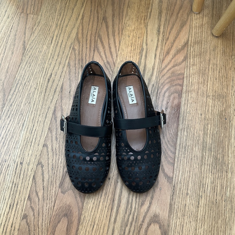 ALAIA BALLET FLATS - VIENNE